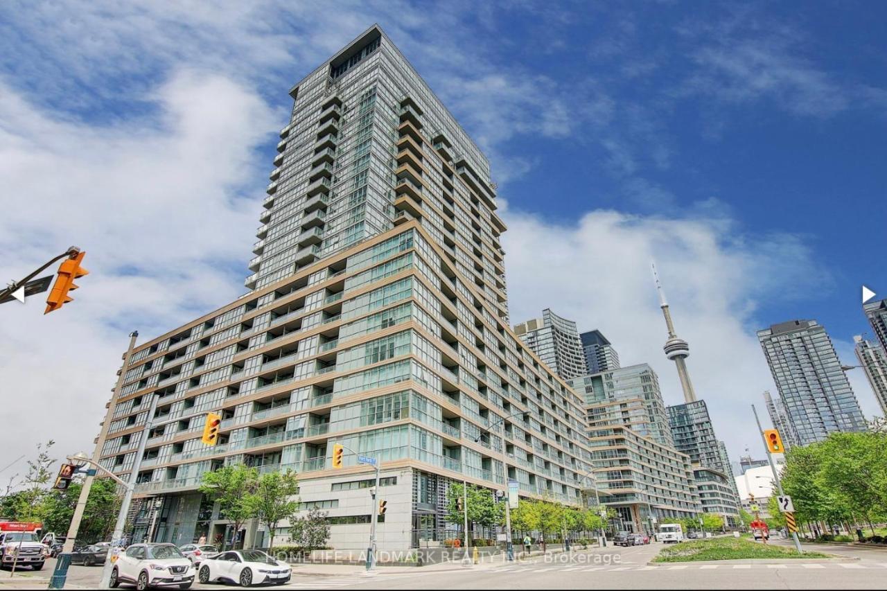 Three Br Condo Step To Cn Tower Rogers Center With Free Parking Τορόντο Εξωτερικό φωτογραφία