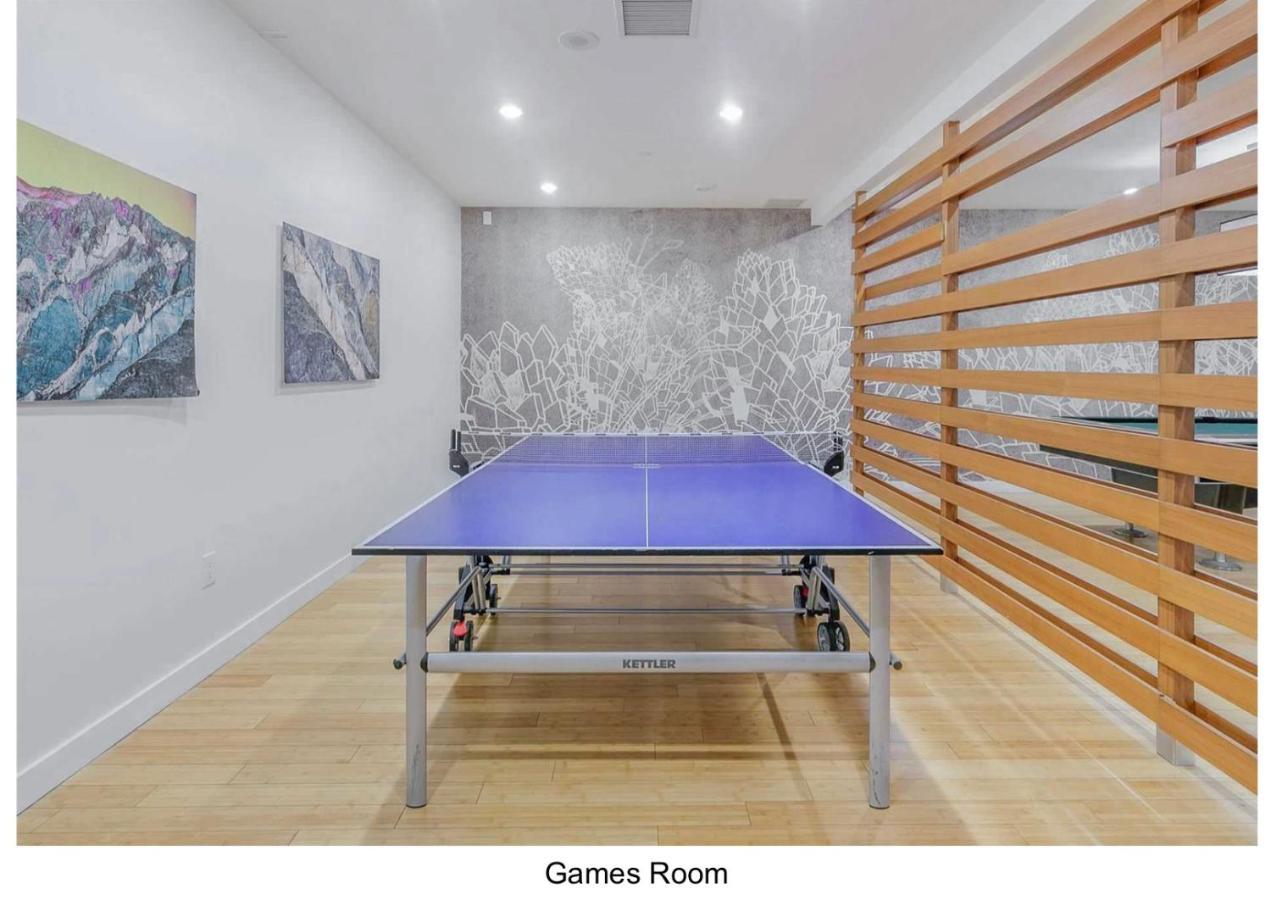 Three Br Condo Step To Cn Tower Rogers Center With Free Parking Τορόντο Εξωτερικό φωτογραφία