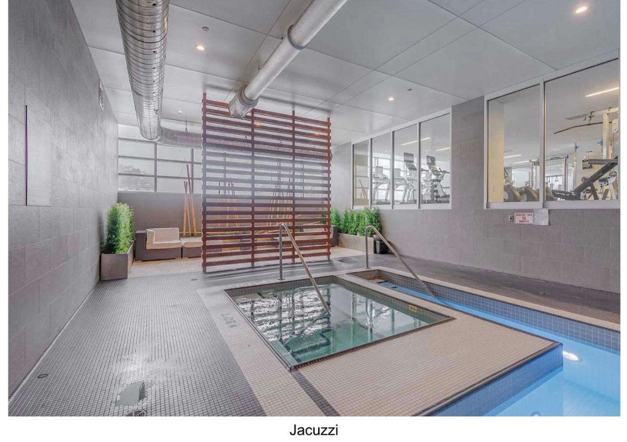 Three Br Condo Step To Cn Tower Rogers Center With Free Parking Τορόντο Εξωτερικό φωτογραφία